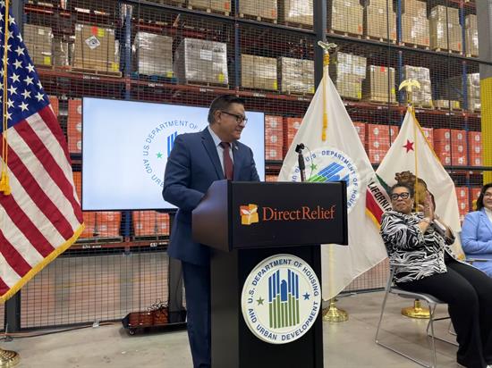 Congressman Salud Carbajal, Marcia Fudge, U.S. Secretary of Housing and Urban Development (HUD), and Lourdes Castro Ramírez, 